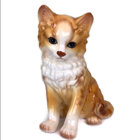 Andrea by Sadek Blue Eyes Cat Kitten Figurine - Picture 1 of 12